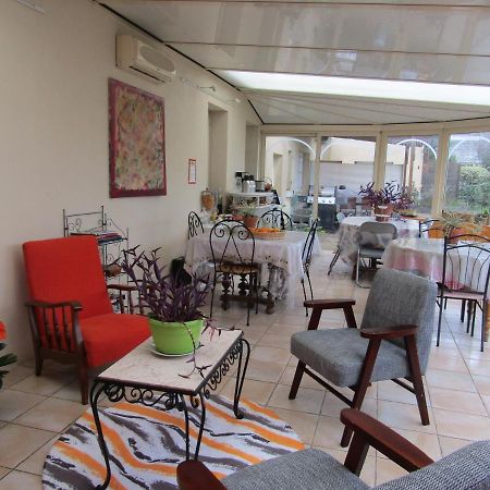 Chambre D'Hotes Mansardee Saint-Ouen-les-Vignes Dış mekan fotoğraf
